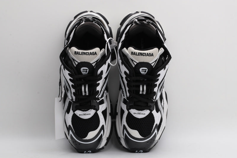 Balenciaga Runner