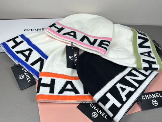 Chanel knit
