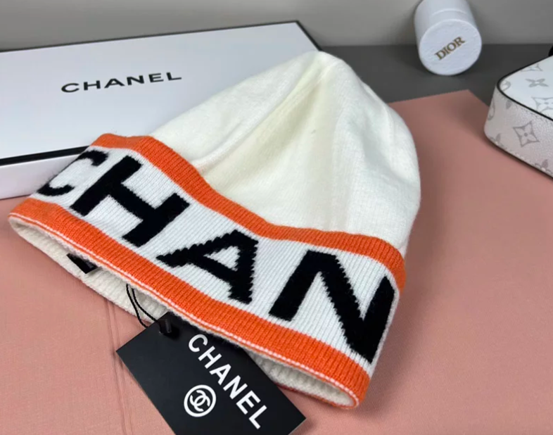 Chanel knit