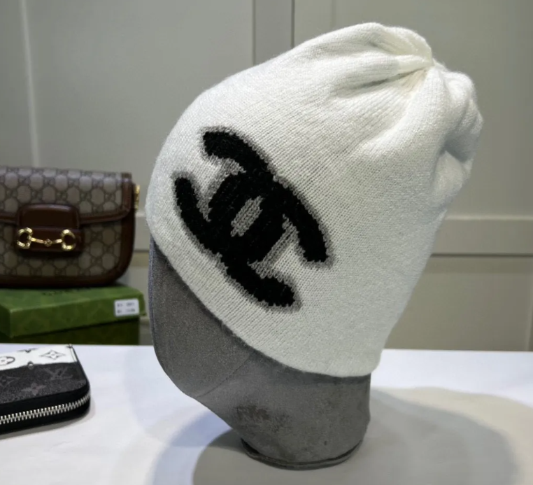 Chanel Cashmere