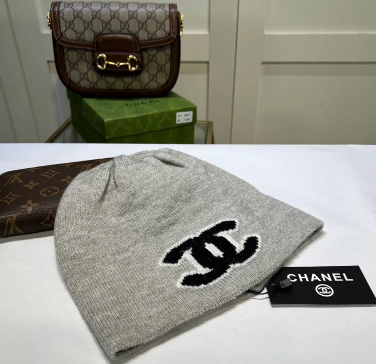 Chanel Cashmere