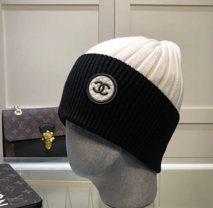 Chanel Knitted Cashmere