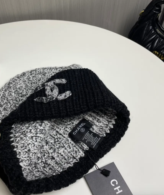Chanel Knit